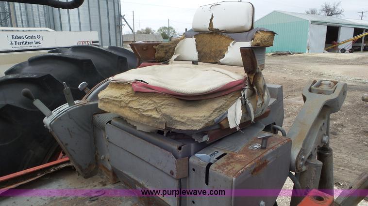 image for item K6823 Massey-Ferguson 1130 tractor