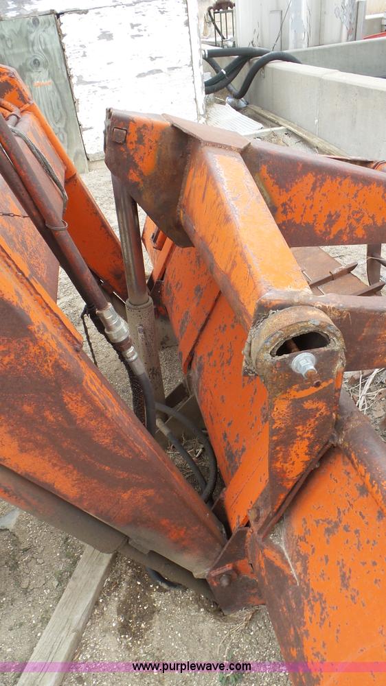 image for item K6823 Massey-Ferguson 1130 tractor