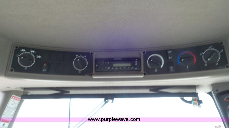 image for item K6824 2009 Case IH Patriot 4420 self-propelled sprayer