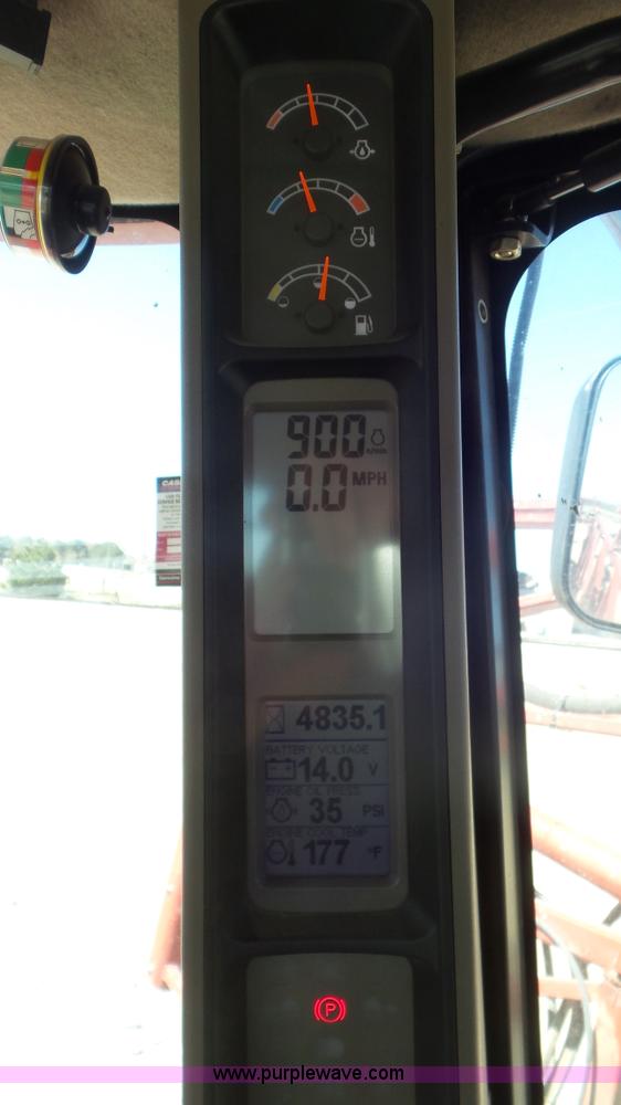 image for item K6824 2009 Case IH Patriot 4420 self-propelled sprayer