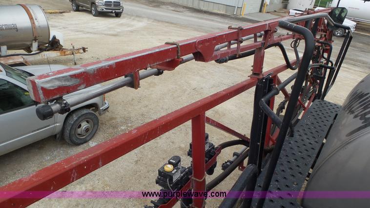 image for item K6824 2009 Case IH Patriot 4420 self-propelled sprayer