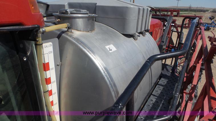 image for item K6824 2009 Case IH Patriot 4420 self-propelled sprayer