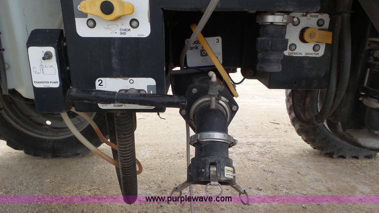 image for item K6824 2009 Case IH Patriot 4420 self-propelled sprayer