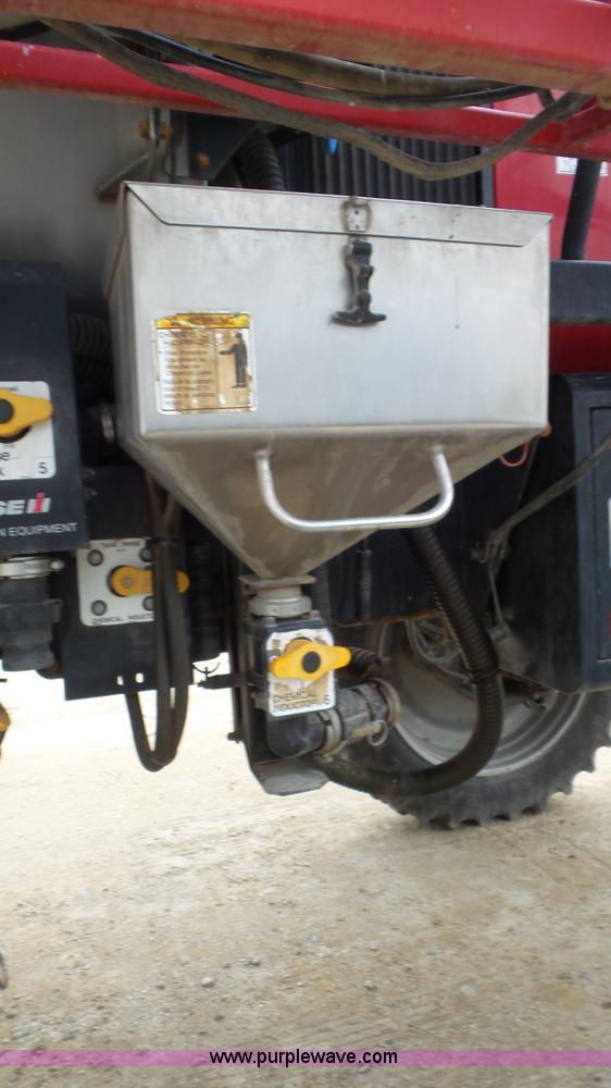 image for item K6824 2009 Case IH Patriot 4420 self-propelled sprayer