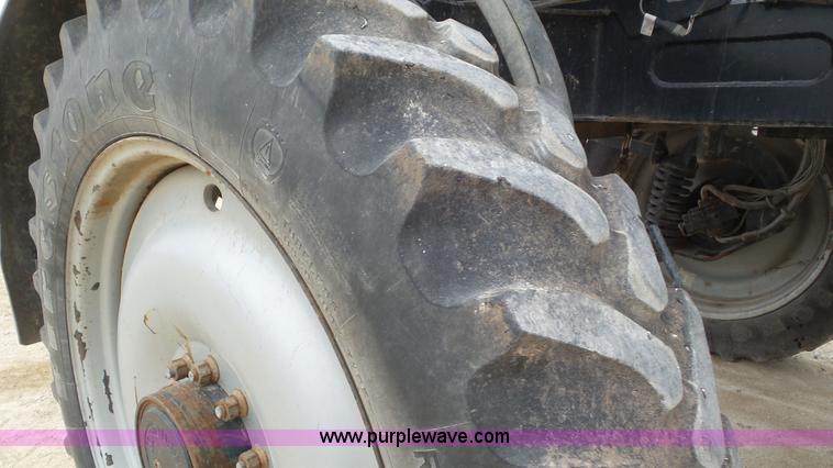 image for item K6824 2009 Case IH Patriot 4420 self-propelled sprayer