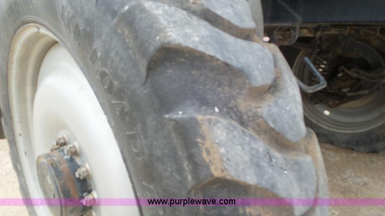 image for item K6824 2009 Case IH Patriot 4420 self-propelled sprayer