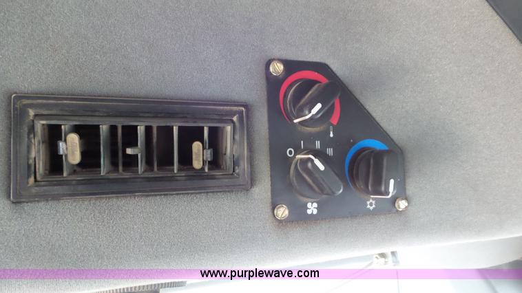 image for item K6826 Case IH Titan FLX4375 self-propelled applicator