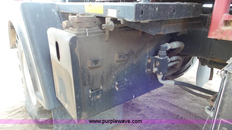 image for item K6826 Case IH Titan FLX4375 self-propelled applicator