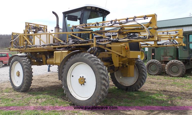 image for item L1337 1999 Ag-Chem RoGator 854 self-propelled sprayer