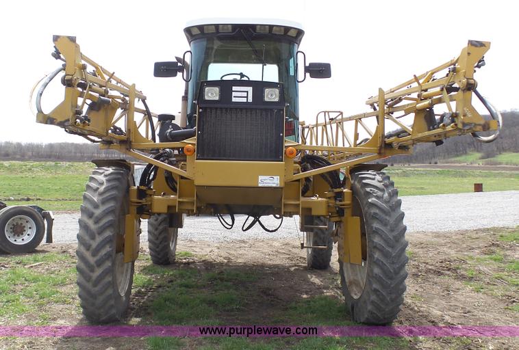 image for item L1337 1999 Ag-Chem RoGator 854 self-propelled sprayer