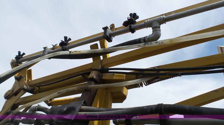 image for item L1337 1999 Ag-Chem RoGator 854 self-propelled sprayer