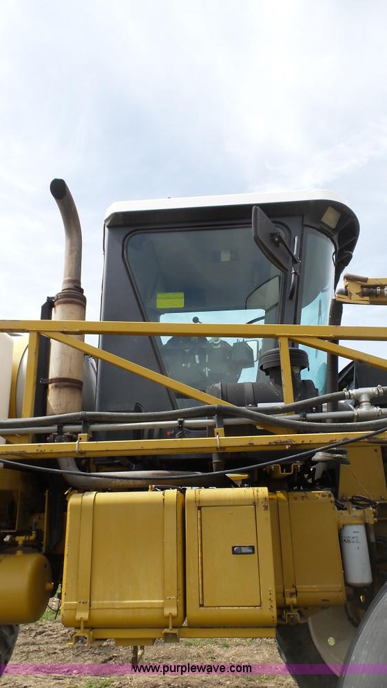 image for item L1337 1999 Ag-Chem RoGator 854 self-propelled sprayer