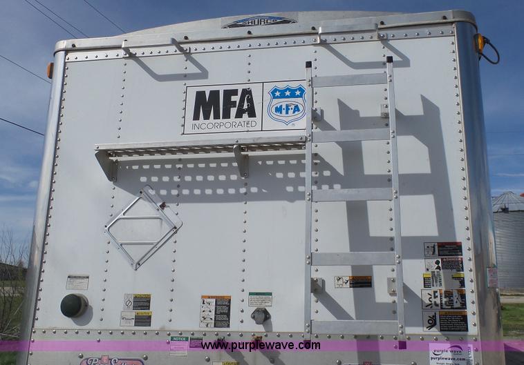 image for item L1338 2004 Wilson double hopper grain trailer