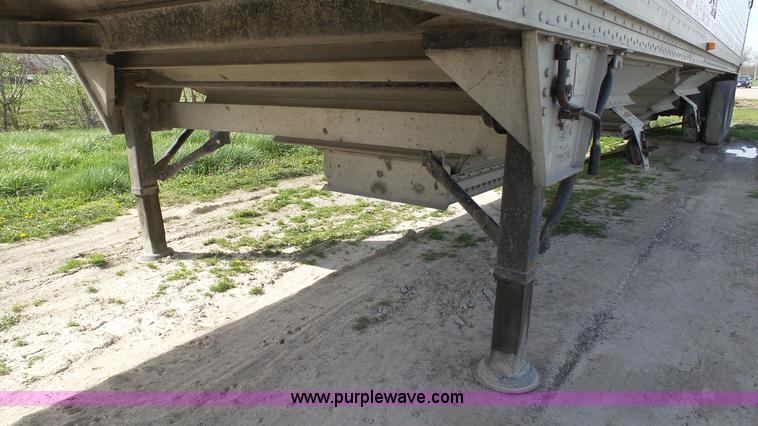 image for item L1338 2004 Wilson double hopper grain trailer