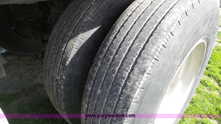 image for item L1338 2004 Wilson double hopper grain trailer