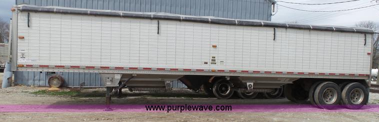 image for item L1342 2007 Wilson double hopper grain trailer