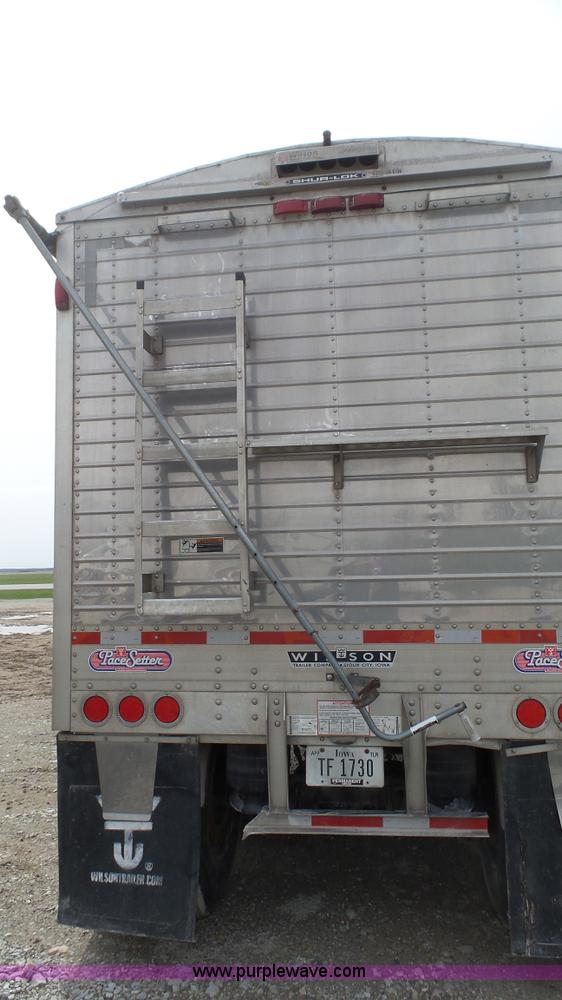 image for item L1342 2007 Wilson double hopper grain trailer