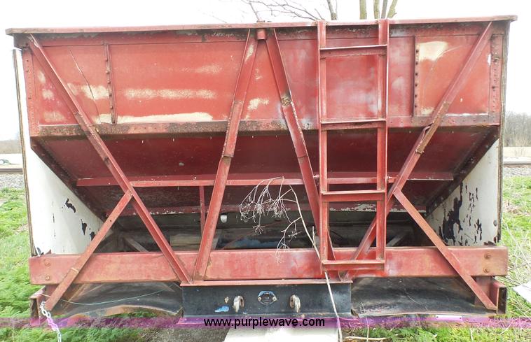 image for item L1343 1969 shop built single hopper grain trailer