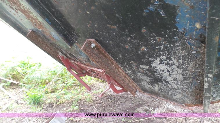 image for item L1343 1969 shop built single hopper grain trailer