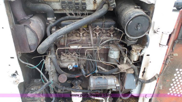 image for item L1345 1996 Bobcat 953 skid steer