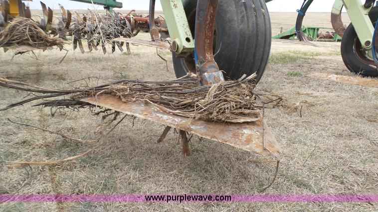 image for item L2209 QuinStar Fallow Master sweep plow