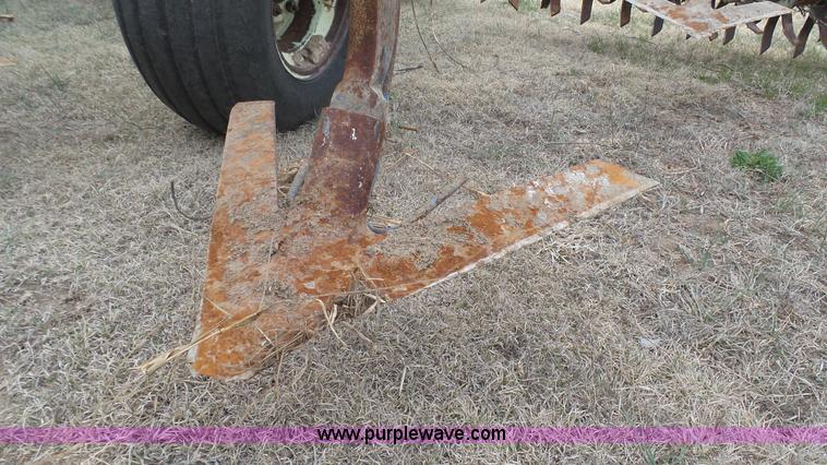 image for item L2209 QuinStar Fallow Master sweep plow