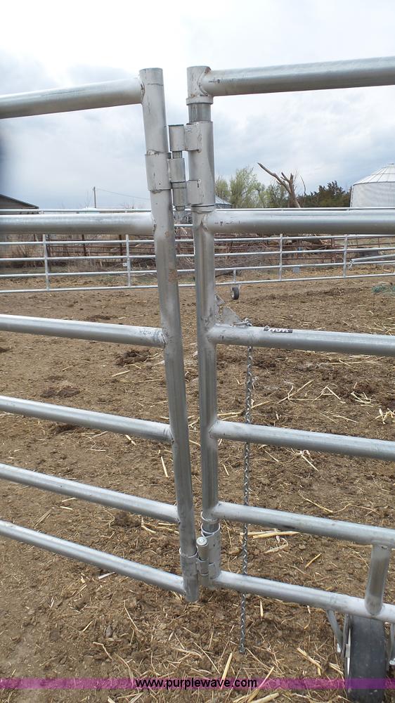 image for item L2210 WW livestock corral system