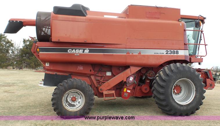 image for item L2221 2000 Case IH 2388 combine