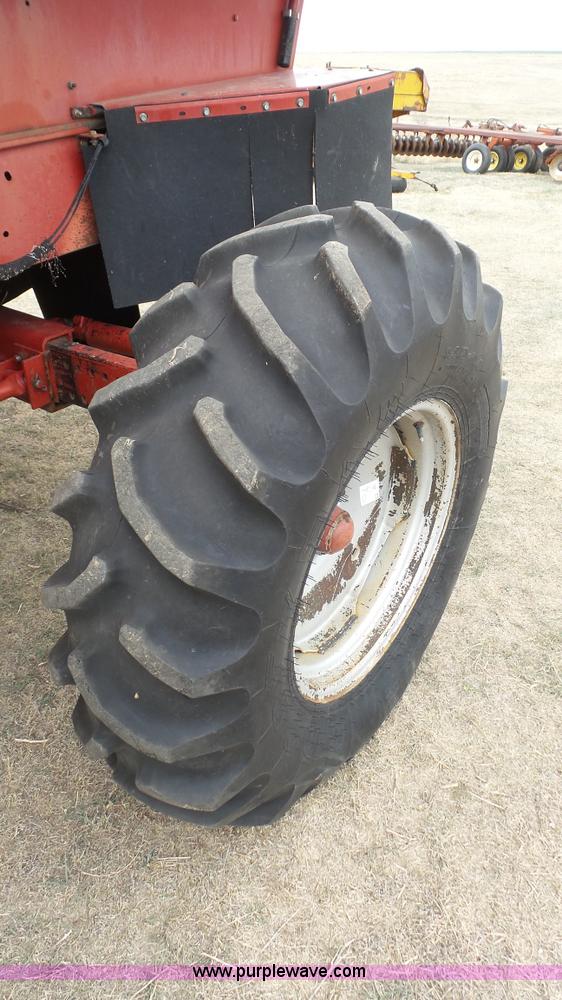 image for item L2221 2000 Case IH 2388 combine