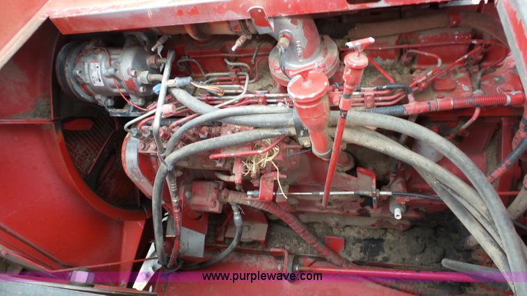 image for item L2221 2000 Case IH 2388 combine