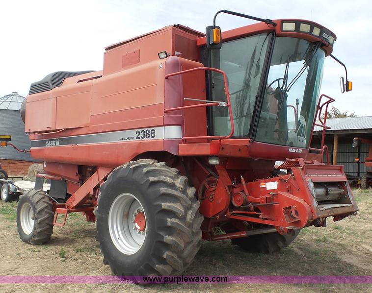 image for item L2231 2002 Case IH 2388 Axial-Flow combine