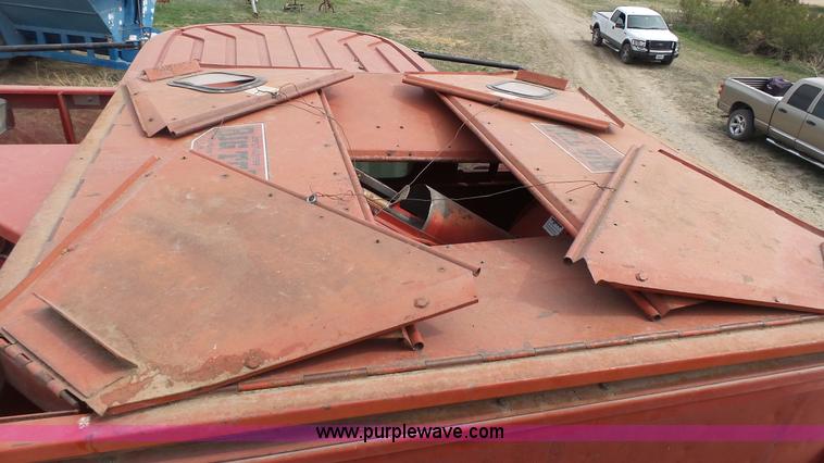 image for item L2231 2002 Case IH 2388 Axial-Flow combine