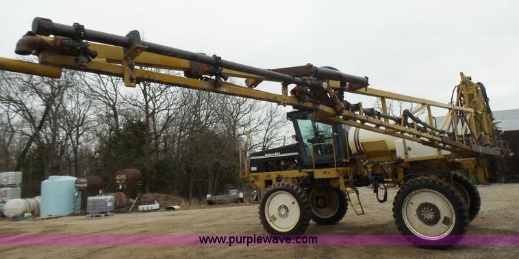 image for item L5478 1997 Ag-Chem RoGator 554 self-propelled sprayer