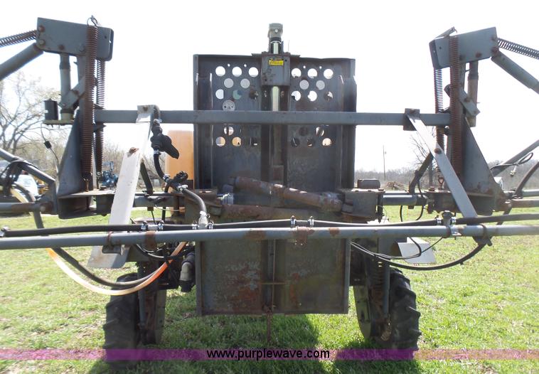 image for item L5482 SpraCoupe 220 self-propelled sprayer