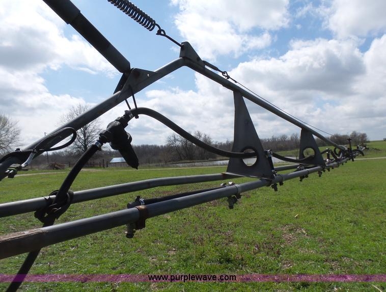 image for item L5482 SpraCoupe 220 self-propelled sprayer