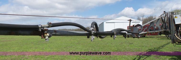 image for item L5482 SpraCoupe 220 self-propelled sprayer