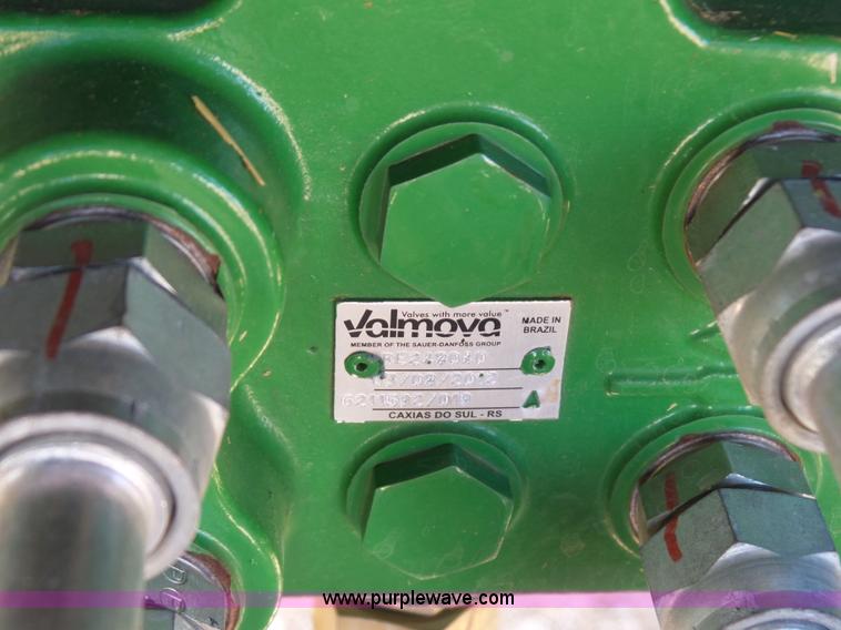 image for item L5787 2013 John Deere 6140D MFWD tractor