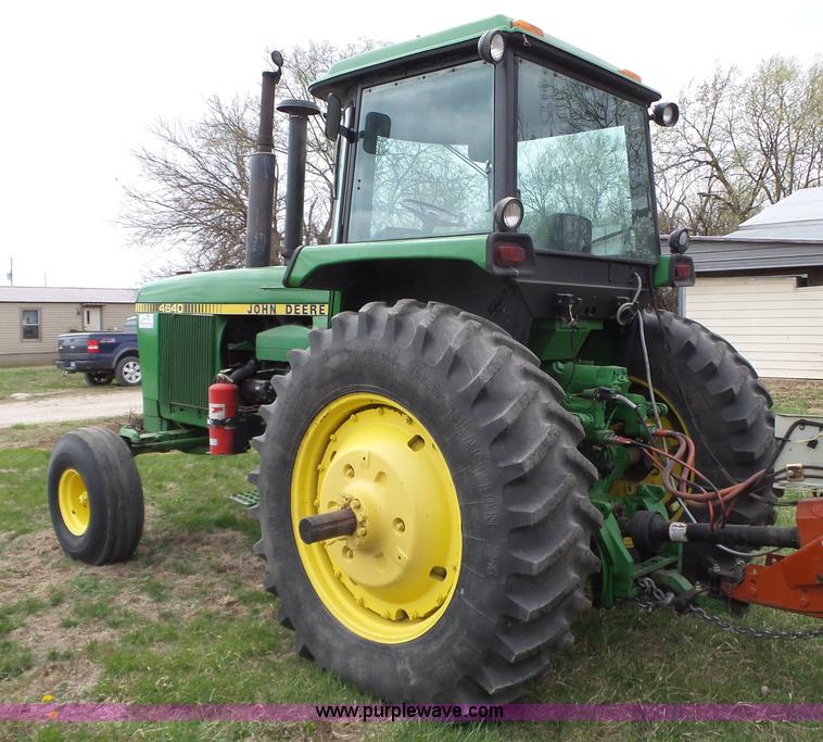 image for item L6289 1978 John Deere 4640 tractor