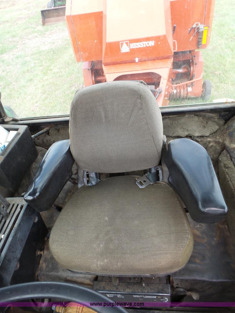 image for item L6289 1978 John Deere 4640 tractor