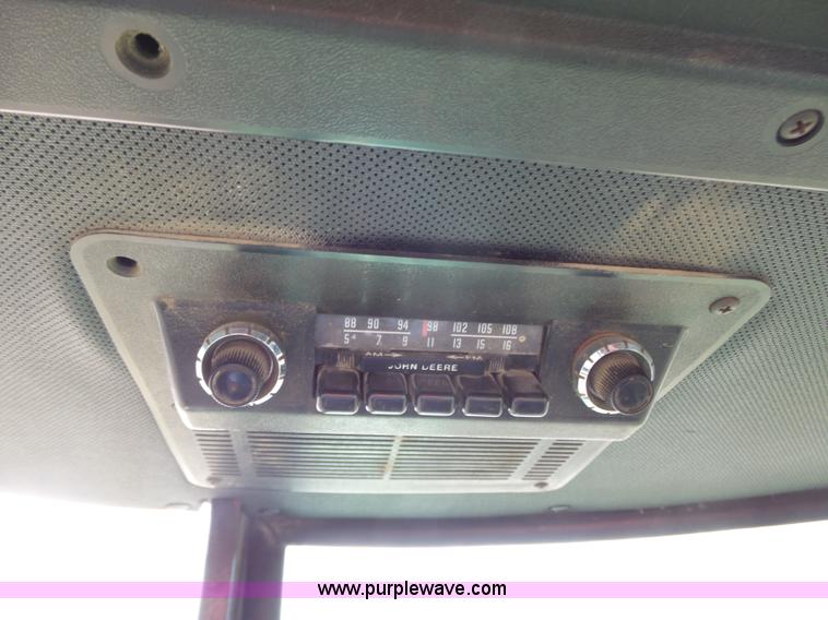 image for item L6289 1978 John Deere 4640 tractor