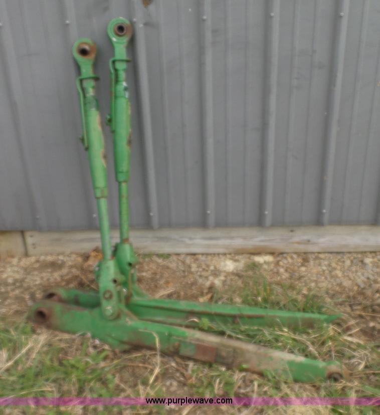 image for item L6289 1978 John Deere 4640 tractor