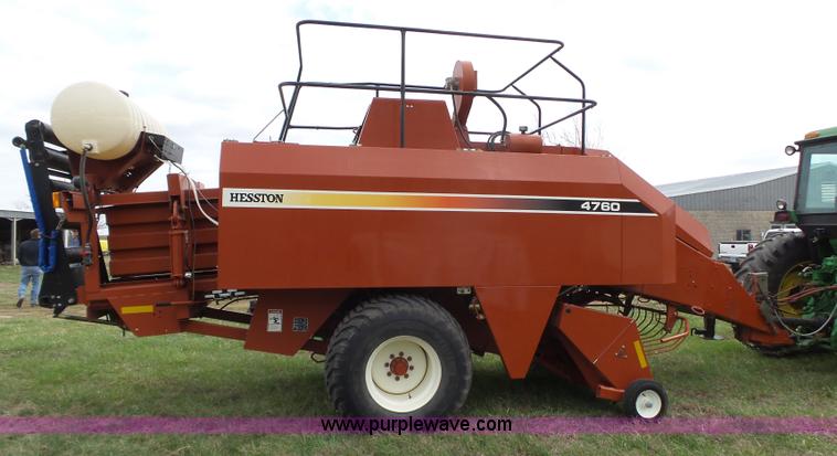 image for item L6290 2002 Hesston 4760 square baler