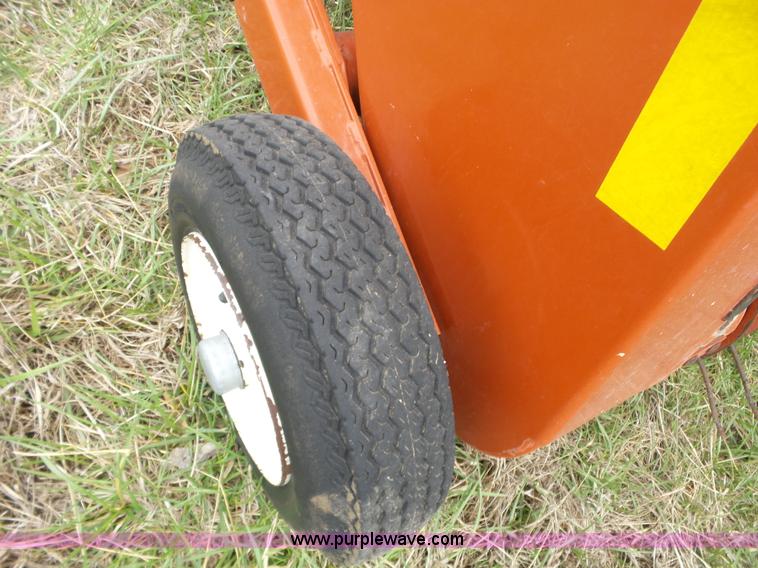 image for item L6290 2002 Hesston 4760 square baler