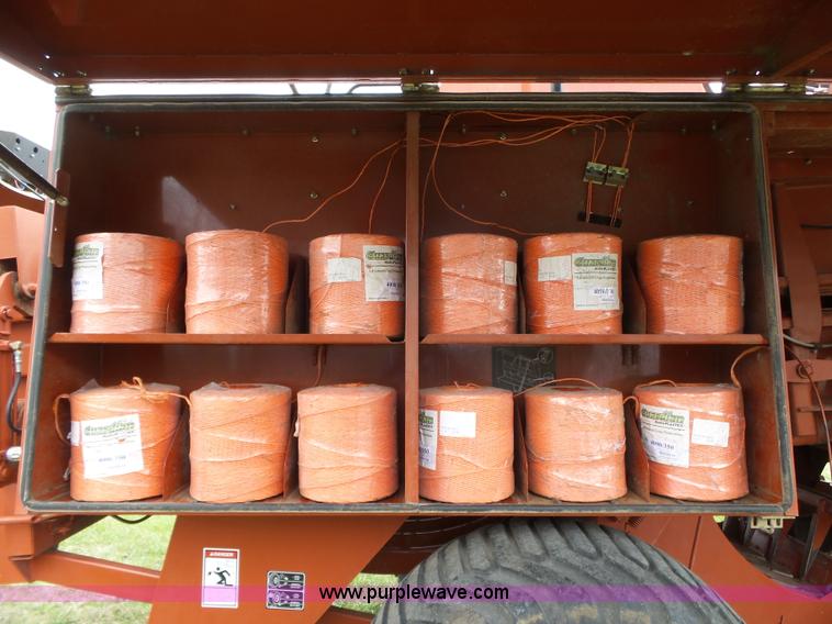 image for item L6290 2002 Hesston 4760 square baler