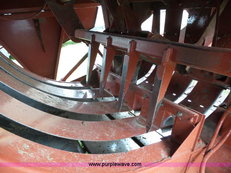 image for item L6290 2002 Hesston 4760 square baler