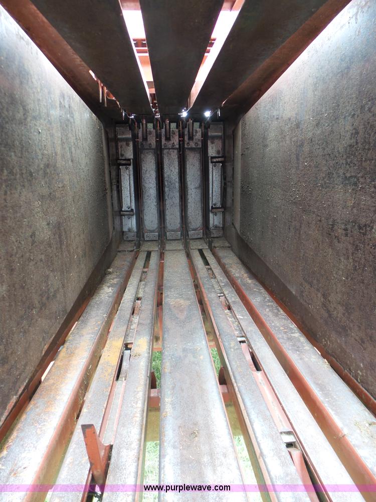 image for item L6290 2002 Hesston 4760 square baler