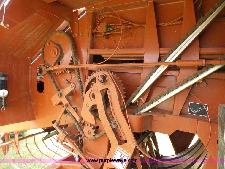 image for item L6290 2002 Hesston 4760 square baler