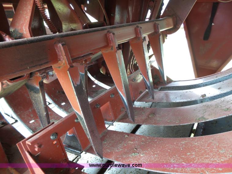 image for item L6290 2002 Hesston 4760 square baler