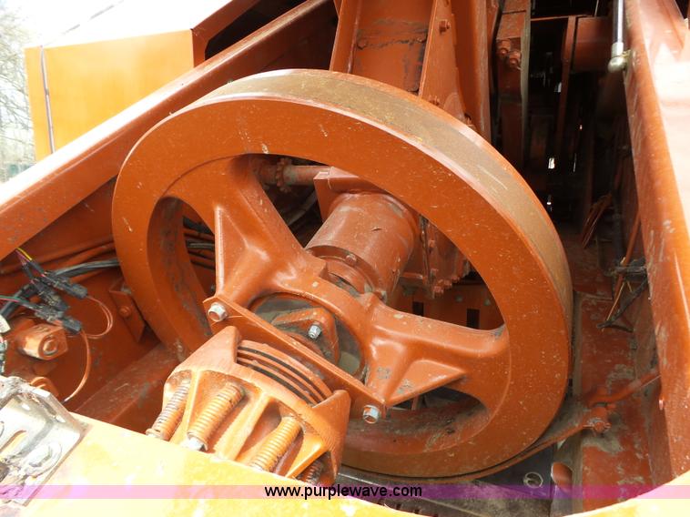 image for item L6290 2002 Hesston 4760 square baler