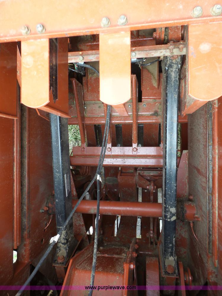 image for item L6290 2002 Hesston 4760 square baler